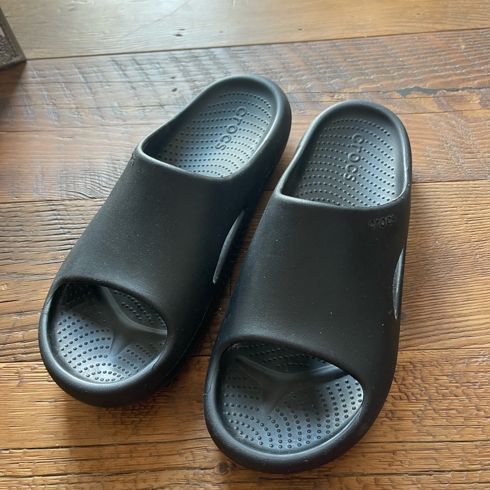 Mens crocs slides